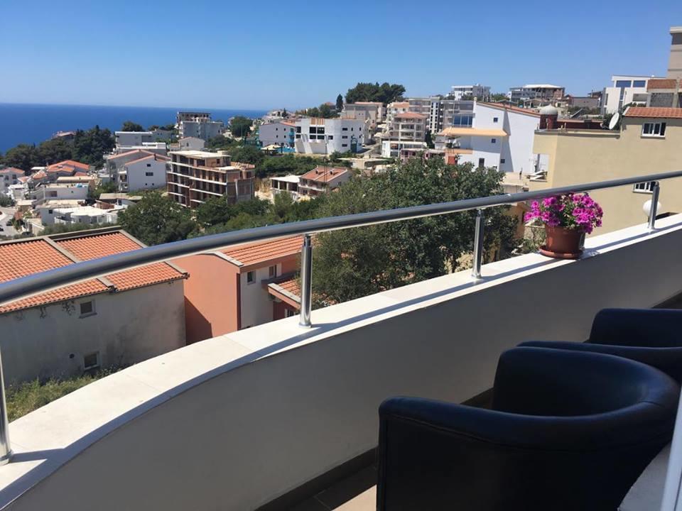 אולסינץ' Apartmani Dini מראה חיצוני תמונה
