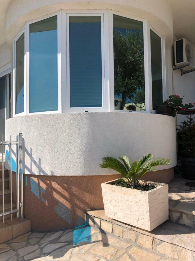 אולסינץ' Apartmani Dini מראה חיצוני תמונה