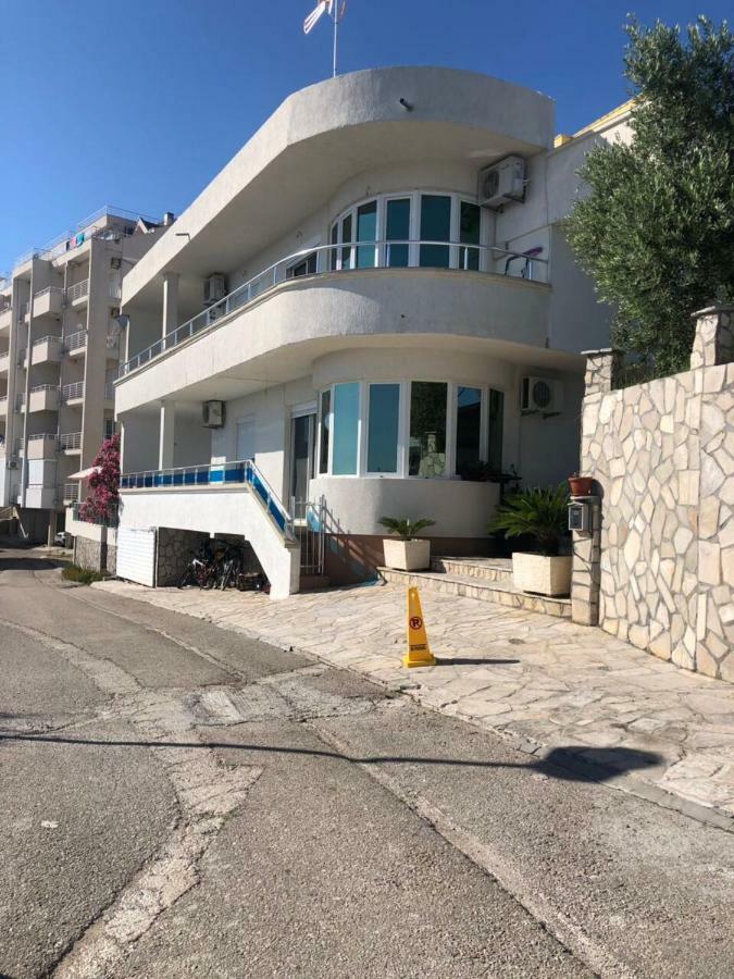 אולסינץ' Apartmani Dini מראה חיצוני תמונה