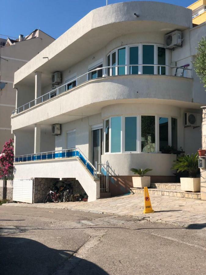 אולסינץ' Apartmani Dini מראה חיצוני תמונה